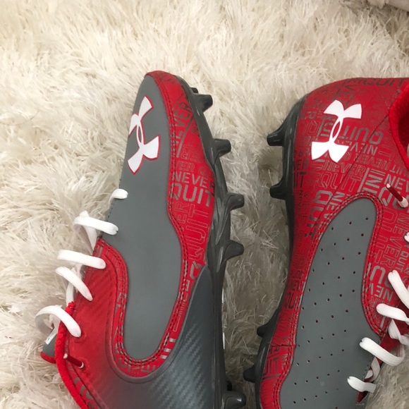 New, never worn men’s cleats - Picture 2 of 3